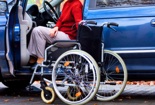 Dai contributi per patenti per disabili al trasporto pubblico: la mobilità accessibile in Liguria