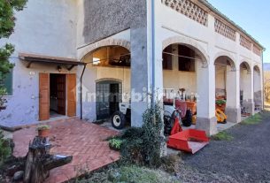 Offro Vendo Azienda agricola con terreni